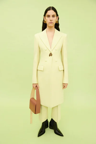 Look 14
